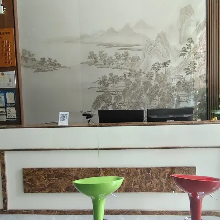 Qujing Longqige Hotel