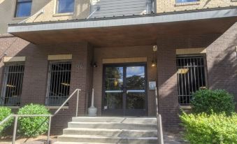 CozySuites Music Row