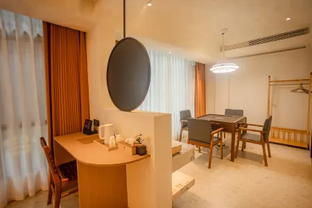 Hengyang and Shanruyuan Hotel (Damiao Branch in Nanyue Scenic Area) Отели рядом с достопримечательностью «Zhusheng Temple»