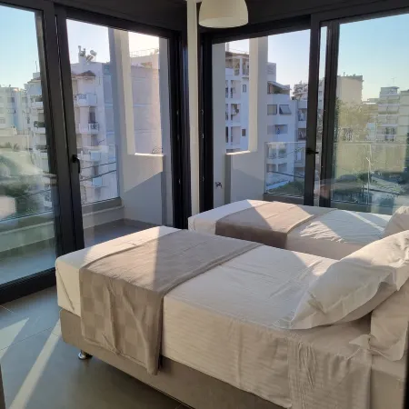 10 Apartments & Suites Athens