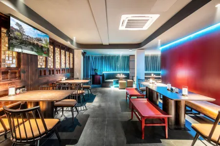 Puyuan Fashion Ancient Town Siyanjing Inn Отели в г. Цзясин