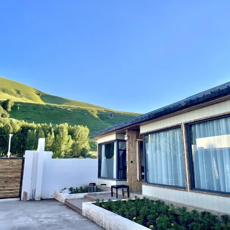 Nilek Black Bee Ranch Homestay