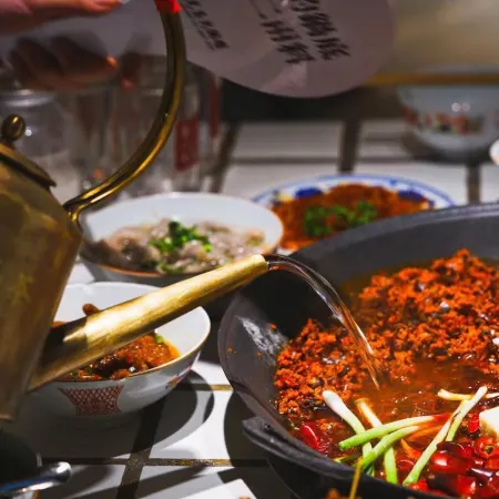 FF Hotel (Chongqing Jiefangbei Pedestrian Street Store)