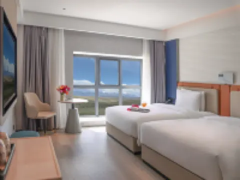 FORMONT Hotel (Nagri Purang, Kangringboqe Peak) Hotels in Purang