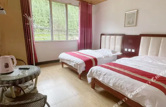 瓦屋山鎮雅軒樓（雅女湖店）