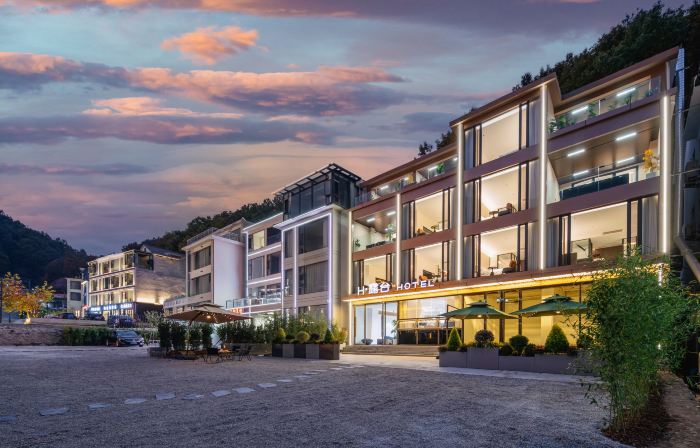 Lao Junshan H · Terrace Hotel (Zhongling Cableway Branch)