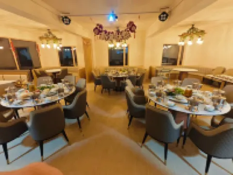 Fuhai Worlda Luxury Wilderness Hotel (Haishang Devil City) โรงแรมในผูไห่