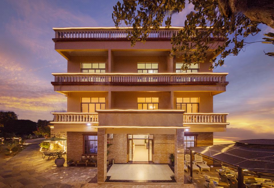hotel overview picture