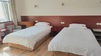 Jixi Longxushan Farmhouse
