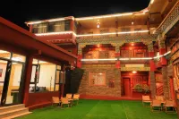Dawa Zangjia Inn