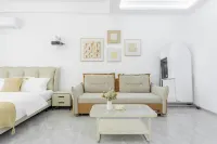 Meisu Meet Boutique Apartment (Changchun Yucheng Huayi Square Branch) - Condos