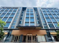 FONTOO Hotel (Qingyuan Qingcheng Light Rail Station) Hotels near Qingyuan Yiwu Commerce and Trade City