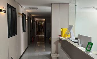 Liuying Xuan Hotel (Beijing Communication University Branch)