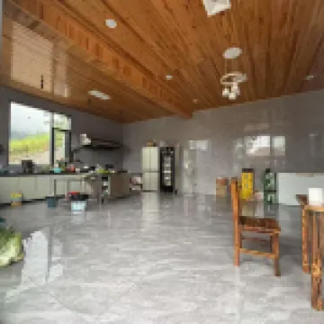 Hefeng Banmu Qingchuan Homestay