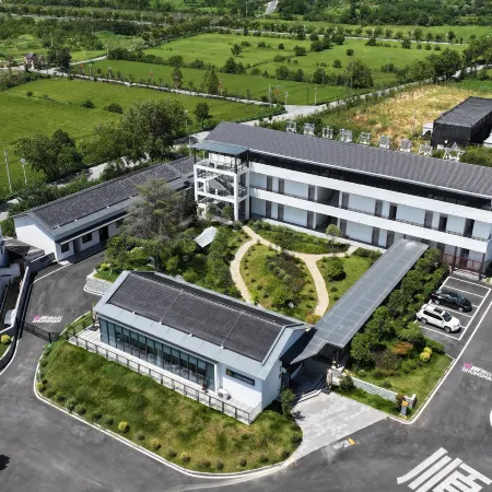 Zhongqing Jingcheng Riverside Mountain Hotel (Hekou Branch)