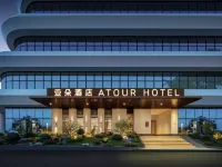 Guangzhou International Financial City Linjiang Avenue Atour Hotel Hotels near Shuanggang