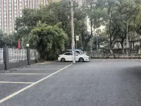 Homeinn Selected Hotel (Kunshan South Station Hexing Road) - Bãi đậu xe