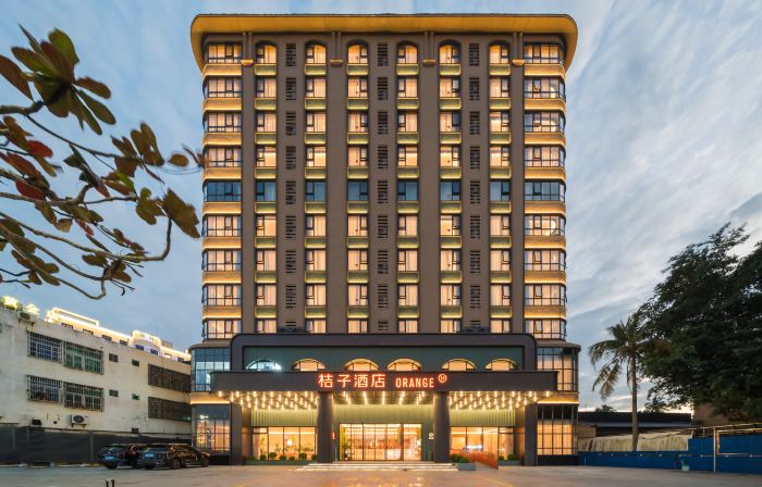 Orange Hotel (Wanning High-speed Railway Station)