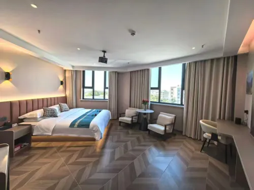Qianfeng Hotel - 주차장