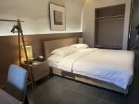 Chen Nanhe Baiheng Jinxiu Manor Hotels in Fushan