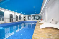 Chushan Residence · Courtyard-Style Hotel | Mellow · Soft · Garden Boutique Stay (Tekes Bagua City)