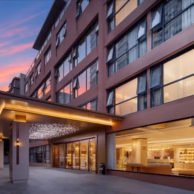 Hongyang · Liyue Yunju (Guangzhou Tapazhou Convention and Exhibition Store) Hotels near برج كانتون
