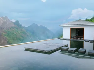 Mountain Lodge By Ven