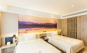 Atour Hotel (Changyang North Road)