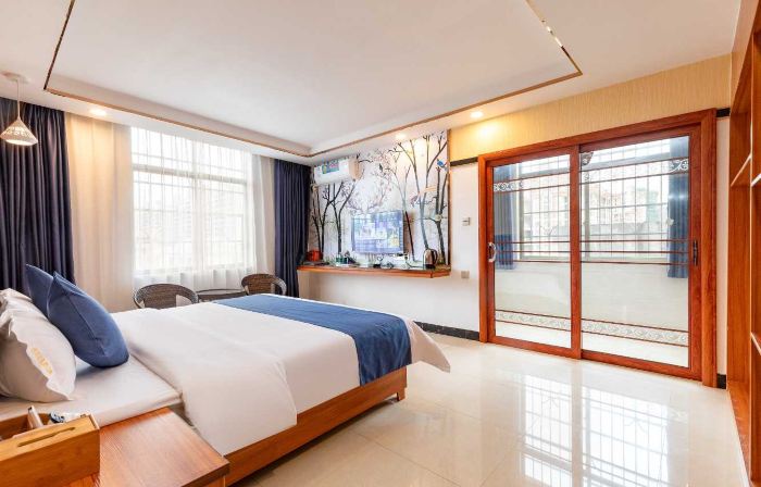 Xinxing Youjule Theme Hotel