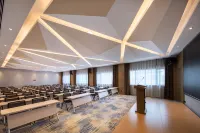 Paco Hotel (Guangzhou South Railway Station Panyu Changlong Branch) - Kitchens
