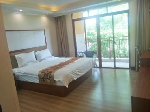 QionghaiZhongrui Inn Hotel a 