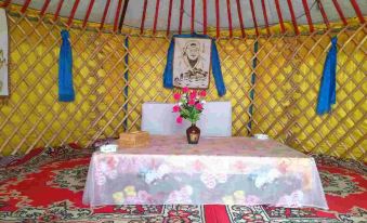 Mujiale Yurt