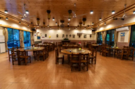 Lechang Jiufu Orchid Quadrangle