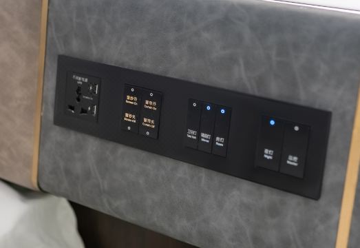 5. 징라이 호텔 라..