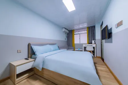 Longhua Qingjuke Apartment (Shenzhen North Railway Station)