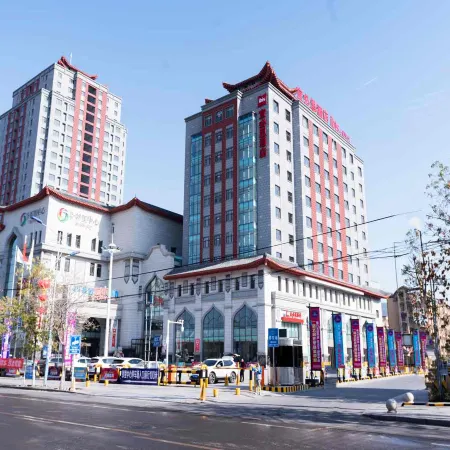 Ibis Hotel (Changji Jianshe Road Snack Street)