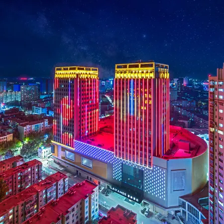 Lavande Hotel Kashigar Ancient City Scenic Area Wanda Plaza Branch