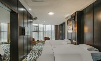 Xinjilong Impression Hotel