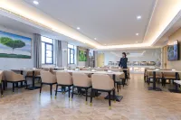 Vienna 3 Best Hotel(Wuxue Wanda Plaza Store) Hotels in Wuxue