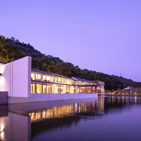 weiweilianhuoshujia·anshanshe (Ningbo Jiulong Lake Baoguo Temple Store)
