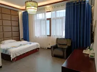 Wuchuan Country Love Hotel