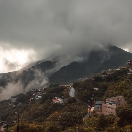OwlStay Jiufen Wander Отели рядом с достопримечательностью «Железнодорожная станция Sijiaoting»