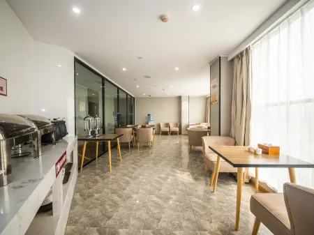 Luxian yunshang Hotel