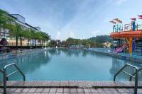 Rongjia Guoyun Hot Spring Resort - Pool