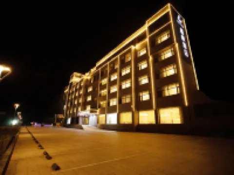 Lavande Hotel (Chengde Xinglong) Hotéis em Xinglong