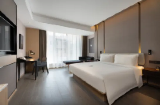 Atour S Hotel Dalian Xinghai Square Futures Building