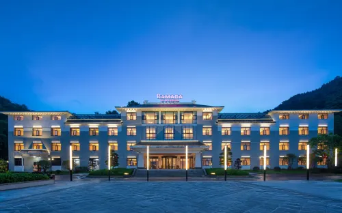 Ramada by Wyndham Xianning Xishan Mountain Hotels in Tongcheng County