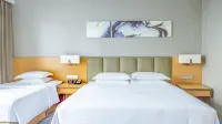 Holiday Inn Neijiang Riverside Hotels near Dazhou Square