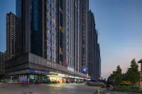 Yingke Song Hotel (Jinan Wanhong Square Branch) Hotels in 