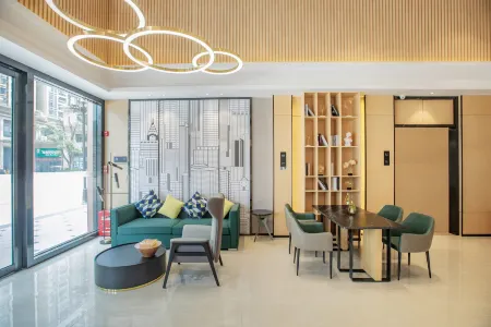 City Comfort Inn Hotel (Wengyuan Wengjiang New City) Отели в г. Венюань